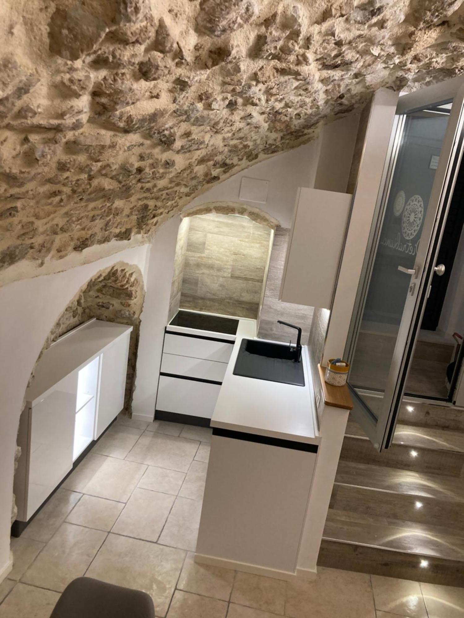 Pietrabianca Santa Maria Apartments 曼弗雷多尼亚 外观 照片
